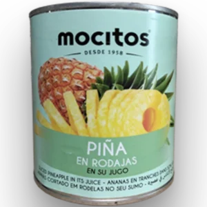 Bote de 1 kg de fruta en conserva Mocitos: piña en su jugo y melocotón en almíbar